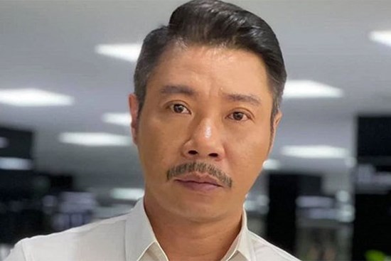 Nghệ sĩ Công Lý trở lại Nhà hát Kịch Hà Nội sau thời gian trị bệnh