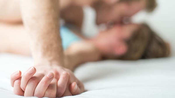 Đến gặp gia đình người yêu, chàng trai đứng hình khi bố mẹ đối phương bước ra, cuối tuần nhận luôn tin nhắn đe dọa của mẹ bạn gái-2