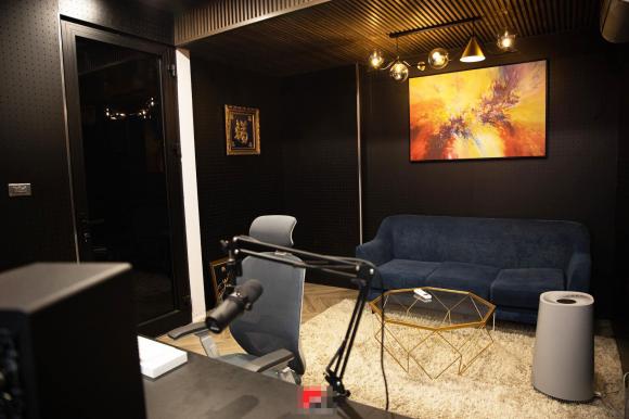 Nhạc sĩ Khắc Việt hé lộ không gian ngôi nhà mới cực sang trọng-13