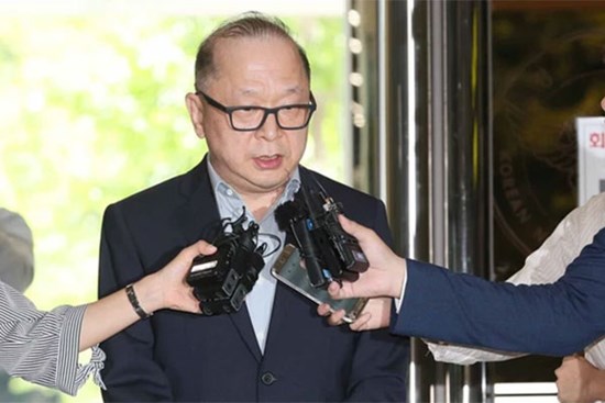 Chủ tịch tập đoàn CJ Group bị tố