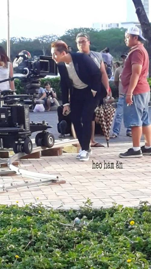 Team qua đường bảo đảm Sơn Tùng M-TP có visual sát gái-9