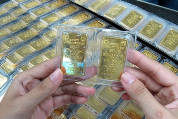 Giá vàng hôm nay 4/12: Tuần thứ 3 giảm giá-3