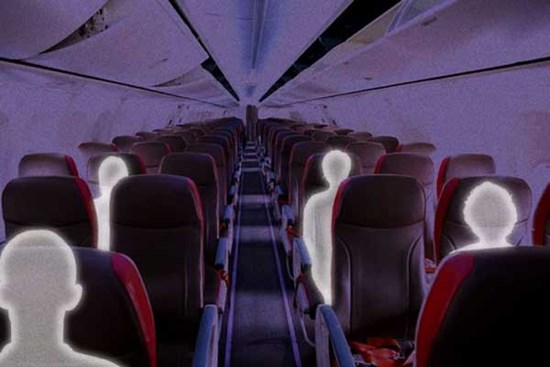 Omicron: 2 chuyến bay đang khiến châu Âu phải đối mặt với sự đe dọa của 