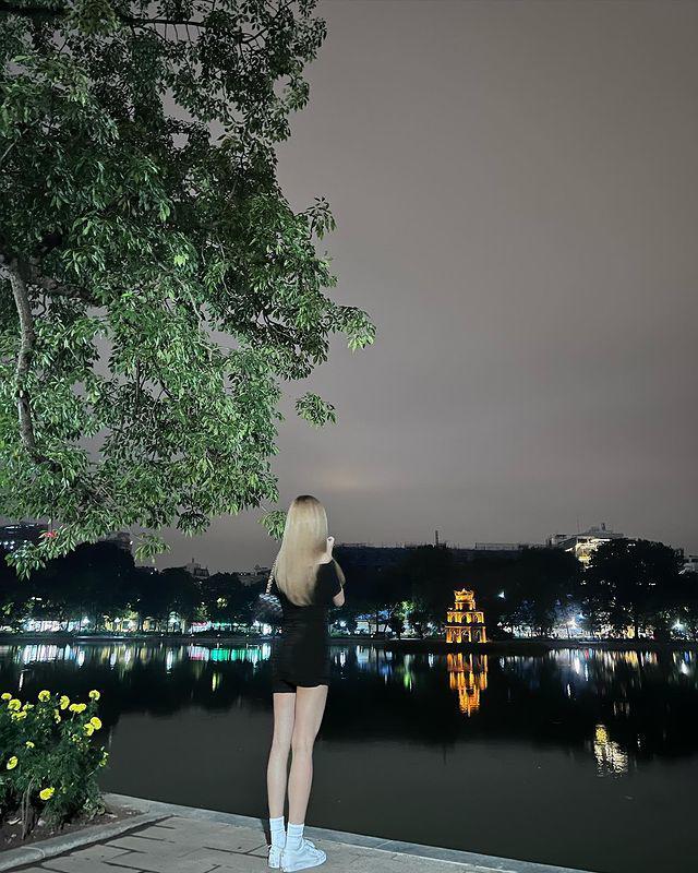 Thiều Bảo Trâm lên đồ thời trang phang thời tiết giữa trời 15 độ-5