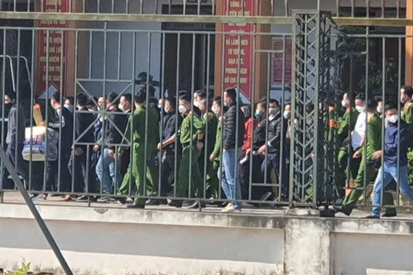 Trước khi bị bắt vì chiếm đoạt hơn 55 tỷ đồng, ông chủ sàn tiền ảo thường khoe ảnh bất động sản, siêu xe và nói đạo lý trên MXH-9