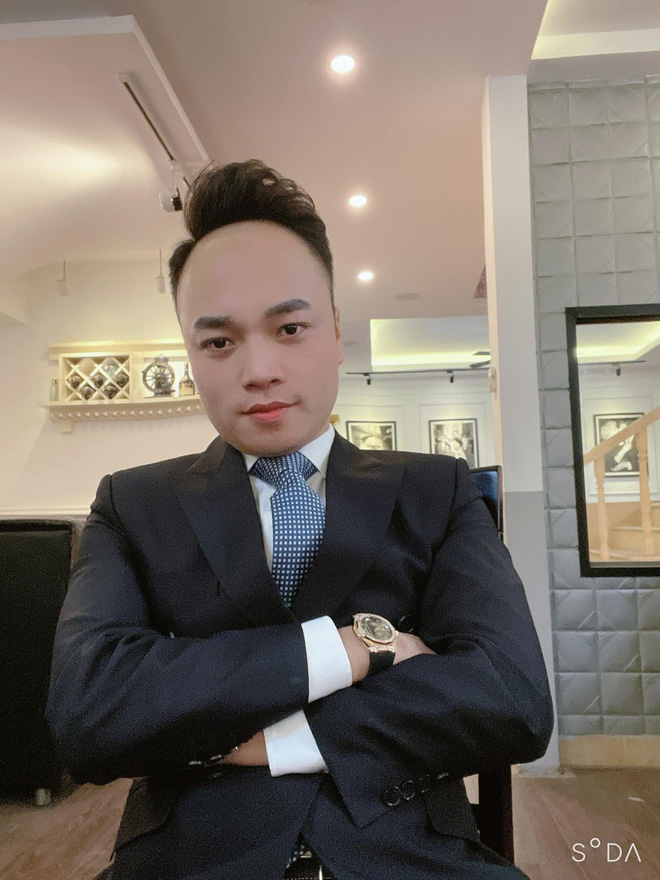 Trước khi bị bắt vì chiếm đoạt hơn 55 tỷ đồng, ông chủ sàn tiền ảo thường khoe ảnh bất động sản, siêu xe và nói đạo lý trên MXH-7