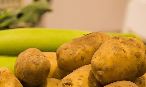 4 loại rau tuy tốt cho sức khỏe nhưng nếu ăn không đúng cách có thể làm tổn thương nặng gan và thận-4