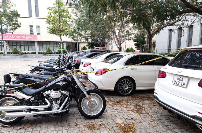 Nóng: Phá đường dây đánh bạc online hơn 87 nghìn tỷ ở TP.HCM, thu giữ nhiều siêu xe của các leader đọc lệnh”-8