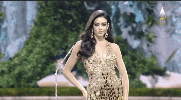 Bán kết Miss Grand 2021: Thuỳ Tiên khoe visual đỉnh và hô Việt Nam” cực ấn tượng, có nàng hậu suýt té!-11