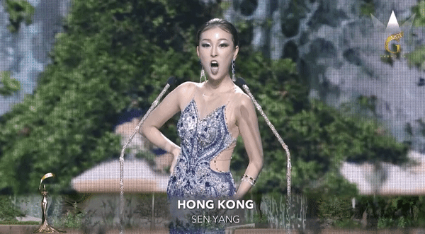 Bán kết Miss Grand 2021: Thuỳ Tiên khoe visual đỉnh và hô Việt Nam” cực ấn tượng, có nàng hậu suýt té!-12