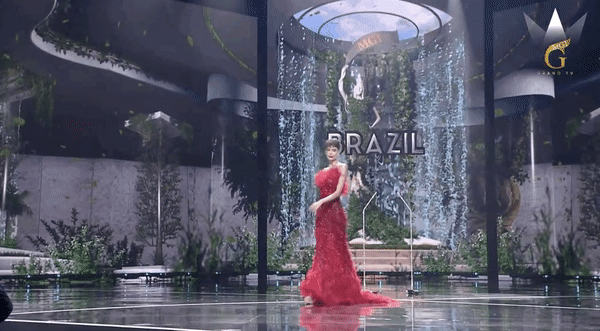 Bán kết Miss Grand 2021: Thuỳ Tiên khoe visual đỉnh và hô Việt Nam” cực ấn tượng, có nàng hậu suýt té!-16