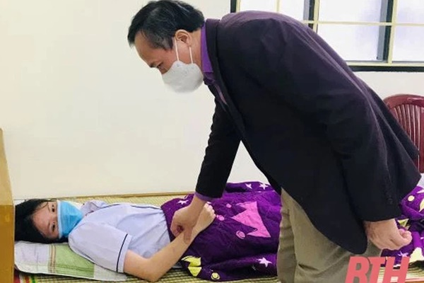 Thanh Hóa: Sau tiêm vắc xin có 895 trẻ xảy ra phản ứng, trong đó 26 em phản ứng nặng-1