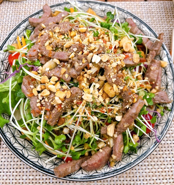 Bật chế độ ăn healthy giữ dáng, Hồng Quế vào bếp nấu loạt món ngon khoẻ đẹp từ trong ra ngoài, chị em học tập ngay!-7