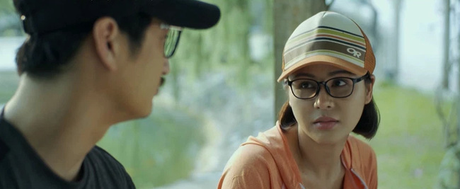 Mặt nạ gương tập 15: Bị vong nhập bóp cổ chồng, Ngọc Lan bị Lương Thu Trang vạch trần chiêu trò-5