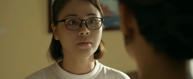 Mặt nạ gương tập 15: Bị vong nhập bóp cổ chồng, Ngọc Lan bị Lương Thu Trang vạch trần chiêu trò-3