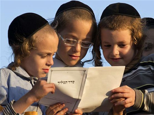 Học người Do Thái cách nuôi dạy con xuất sắc, bé luôn thoải mái tâm lý nhưng ý thức và tư chất cực cao-3