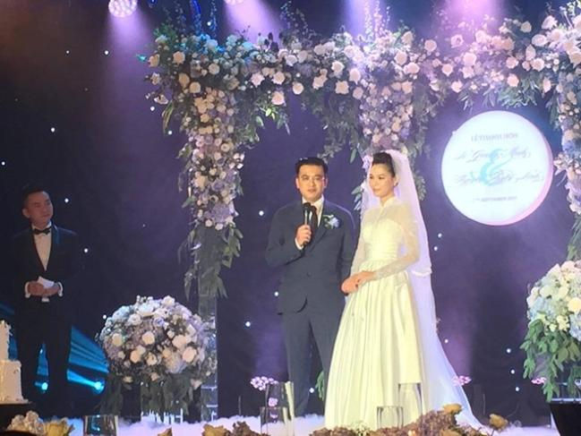 Chân dung người vợ kém 10 tuổi cực kỳ kín tiếng của Giám đốc VTV24 Lê Quang Minh-2