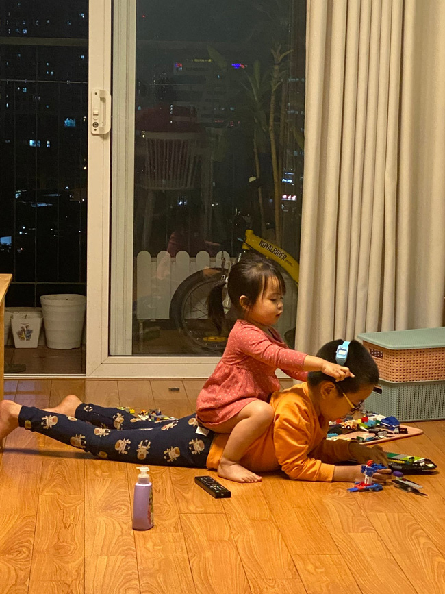 Con trai tự dưng ngoan, GS Cù Trọng Xoay chưa kịp mừng thì khóc ròng khi biết lý do: Trên tivi thông thái, ở nhà bị con nít... lừa-1