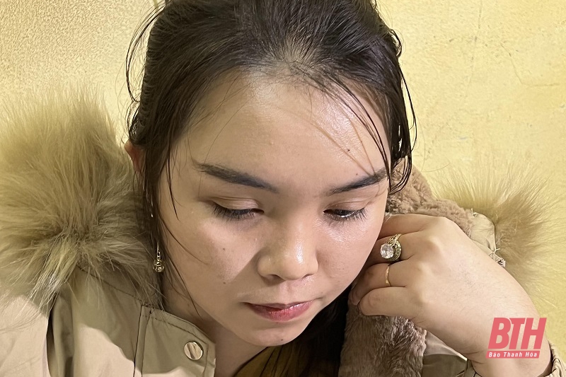 NÓNG: Khởi tố vụ án, khởi tố bị can cặp vợ chồng chủ shop thời trang làm nhục nữ sinh ở Thanh Hóa-2