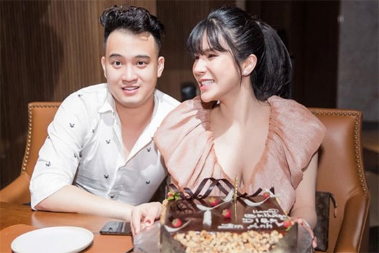 Diệp Lâm Anh và chồng đại gia 