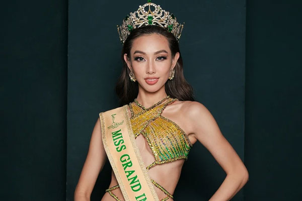 Lộ cuộc gọi đầu tiên của Thùy Tiên với 1 nhân vật quan trọng ngay sau khi thành Tân Hoa hậu, tiết lộ 1 điều gây sốc-5