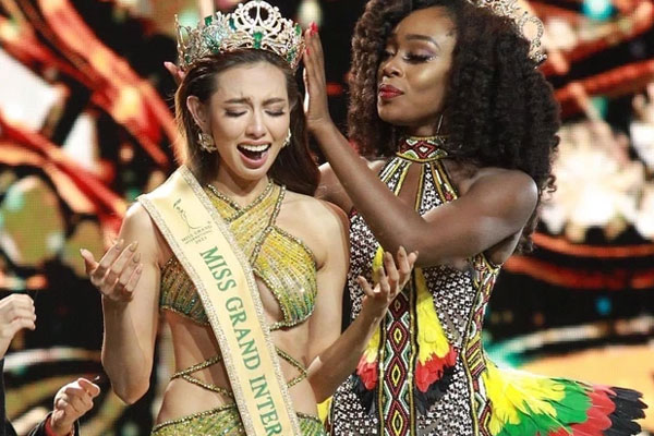 Thuỳ Tiên ứng xử thế nào mà đăng quang Miss Grand International 2021-8