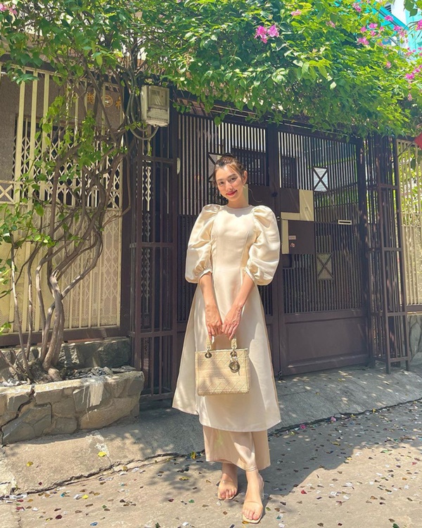 Style ngoài đời của Thùy Tiên - Miss Grand International 2021: Thích để mặt mộc, tủ đồ đơn giản hết sức-6