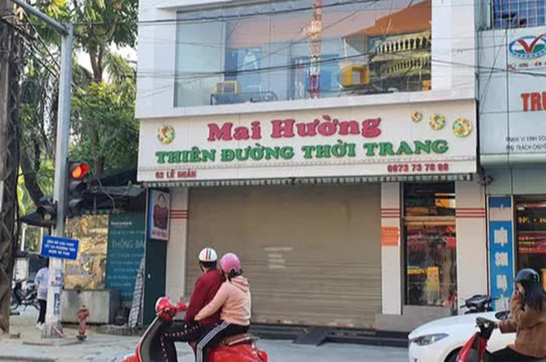 Vụ chủ shop quần áo bạo hành, làm nhục nữ sinh: Vì sao công an thu giữ quần áo?-1
