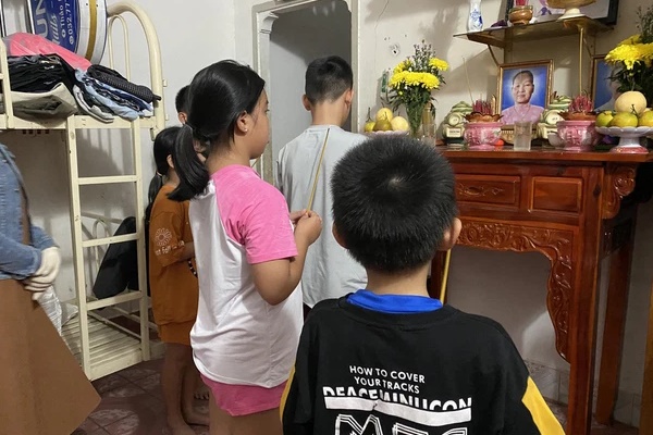 5 đứa trẻ mồ côi sau đại dịch: Ngày đoàn tụ ngoại và mẹ, chỉ còn được ôm 2 hũ cốt lạnh lẽo-2