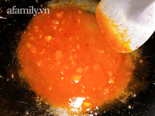 Lười ăn cá đến mấy cũng sẽ bị chinh phục bởi món này, hoàn toàn không tanh mà chua ngọt cực cuốn-4