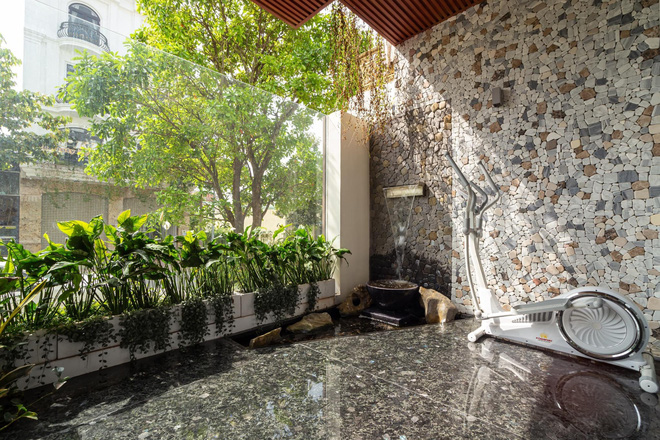 Cặp vợ chồng xây nhà 14 tỷ sau 3 năm kinh doanh, đổi toàn bộ thiết kế ban đầu để lung linh như nhà Ngọc Trinh-2