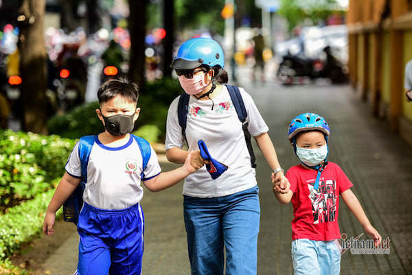 Hàng vạn học sinh Hà Nội lần đầu đến trường sau khai giảng-11
