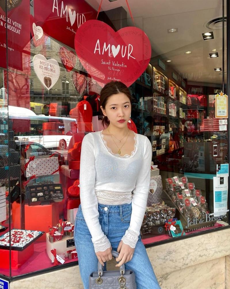 Chiêu hack dáng cực đỉnh của 3 nàng thấp bé Jisoo, Yeri, Chaeyoung-4