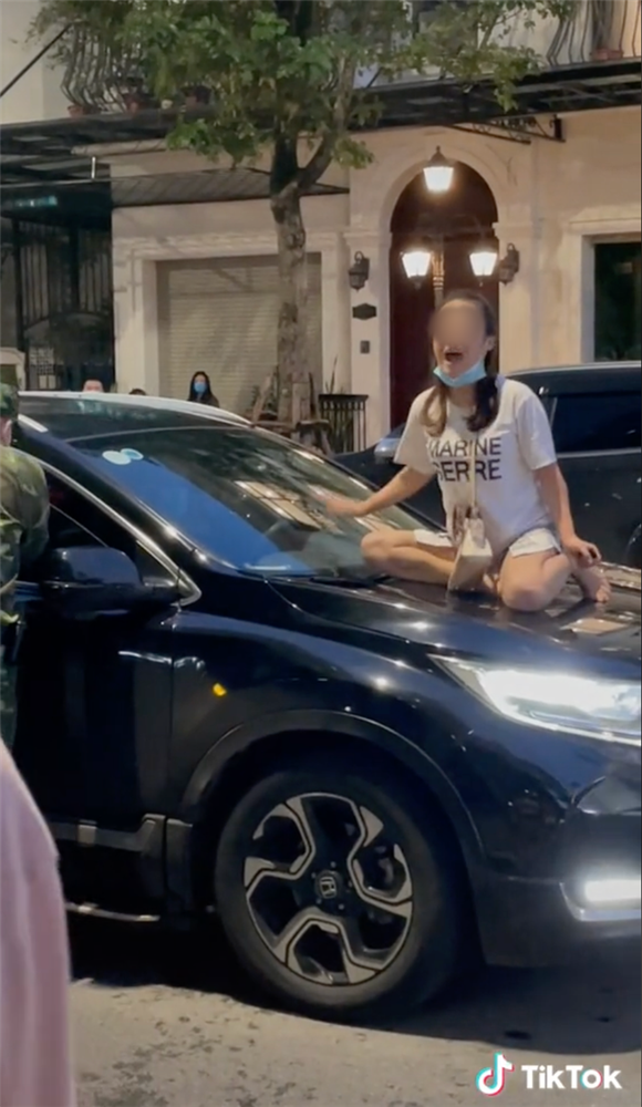 Bóc phốt, đánh ghen 2021 với đủ dấu ấn”: Màn chặn đứng tiểu tam ở Tây Hồ cũng không hot bằng vụ hot boy 1,4 triệu follow bị tố chơi có bầu xong chạy-6