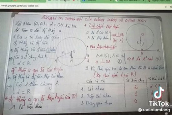 Nữ sinh chụp màn hình học online nhưng lỡ quên không xoá 1 thứ, thầy giáo nhìn thấy chắc cho ngay 0 điểm