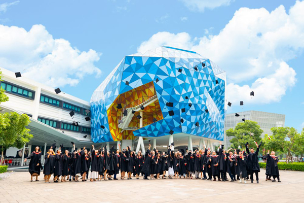 Quỹ học bổng BUV đang nhận hồ sơ ứng tuyển-4