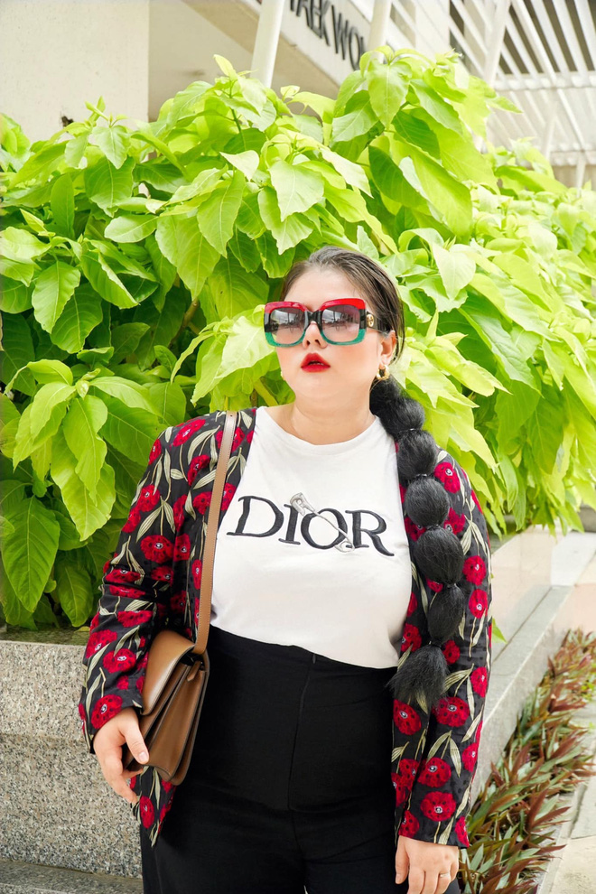 Dương Khánh Hà - người mẫu ngoại cỡ hiếm hoi của Việt Nam vừa qua đời là ai?-2