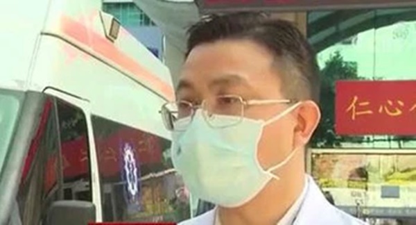 Người phụ nữ bị viêm não, sốt cao co giật vì vô tình nuốt phải vi khuẩn quái vật trong tủ lạnh-2