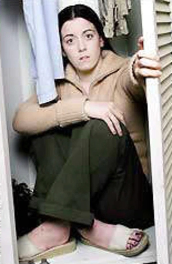 Bị mẹ cấm đoán yêu đương vì vẫn là con nít, bé gái 14 tuổi vờ chết mất xác suốt 5 năm và kết cục nằm mơ không ai ngờ tới-8