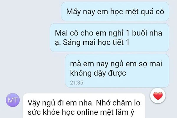 2 chị em ruột, tóc bạc trắng, khóc nức nở gặp nhau sau đại dịch: Lời tâm sự nghe xót xa-1