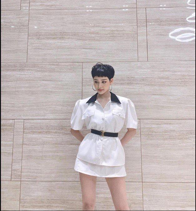 Sao Việt tẽn tò vì mặc ngược đồ: Thảm nhất Lệ Quyên-12