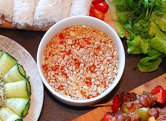 Nhờ chiêu ướp gia vị này, món thịt xiên nướng trở nên thơm nức-5