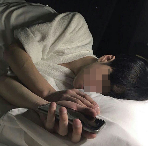 Chàng trai 17 tuổi nhập viện cấp cứu trong tình trạng tai chảy mủ, sốt cao chỉ vì thói quen nhiều bạn trẻ thường làm để giải trí-3