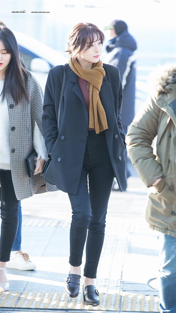 4 kiểu blazer sao Hàn diện suốt vì cứ lên đồ là sành điệu 10 điểm-14