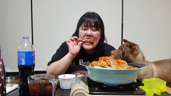 Ngừng nuôi tế bào ung thư nếu bạn tuân thủ đủ 2 cần thiết, 2 ít cần thiết trong chế độ ăn-2