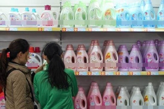 Đừng mua 4 loại bột giặt này, nếu có ở nhà thì vứt ngay đi, may mà biết kịp thời thì hãy mách cho gia đình và bạn bè biết