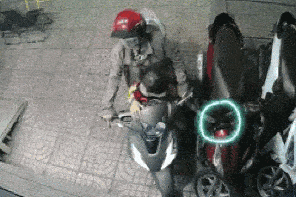 Có một loại nước mà bất kì bà bầu nào cũng phải uống, vị khó nuốt đến mức nhiều người cảm thấy buồn nôn?-1