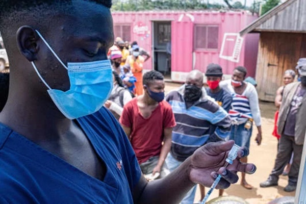 Độc lực của biến thể Omicron vẫn còn là ẩn số-2