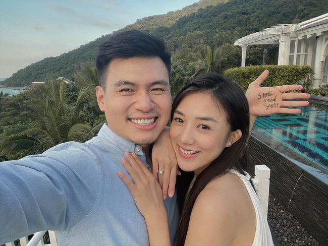 Vợ sắp cưới của thiếu gia tập đoàn may mặc lớn phía Bắc: Là fashionista đình đám, mặc gì cũng hút mắt-1