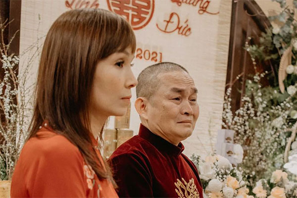 Vợ quyền lực mà Xuân Hinh nhịn như nhịn cơm sống đưa tiền bằng 2 tay là ai?-5